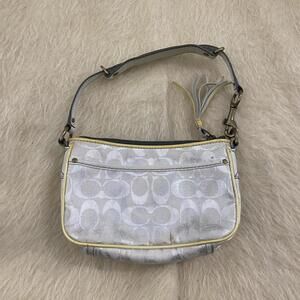 🤍✨ Vintage Coach Soho Stripe Mini Bag – Silver Signature Canvas ✨🤍